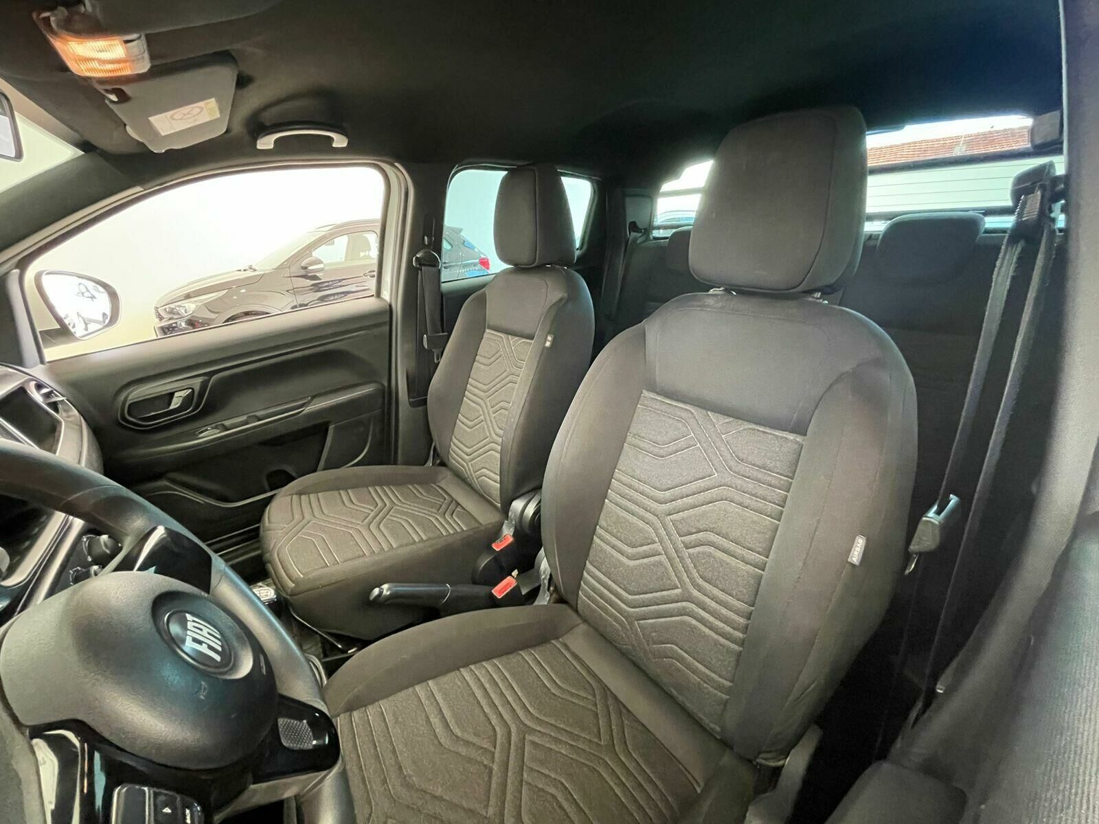 Imagem do veículo  FIAT STRADA FREEDOM CD 1.3